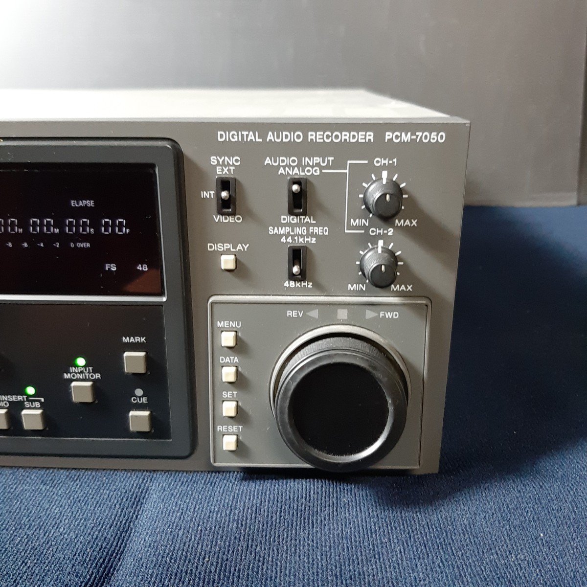 SONY PCM-7050 業務用 DATレコーダー[ソニー][DIGITAL AUDIO RECORDER