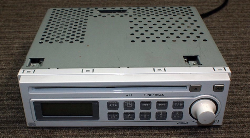 YI オ6-269 SUBARU スバル ステラ 純正 CDデッキ 86201KJ040 1DIN カー