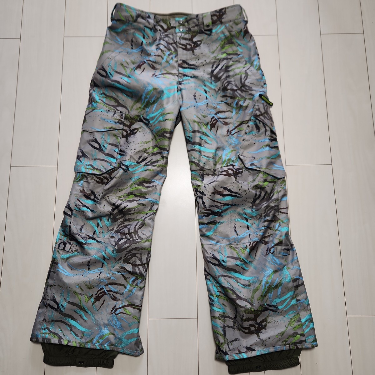BURTON スノーボード ボトムス パンツ グレー迷彩 M