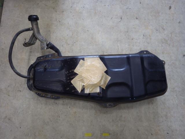 【KBT】キャリィ LE-DA63T フューエルタンク　燃料タンク 26U 89101-78A30　 J