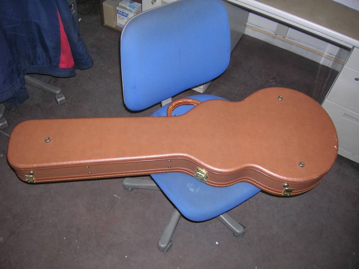 ☆Les Paul レスポール用 ハードケース ジャンク品☆ ハードケース
