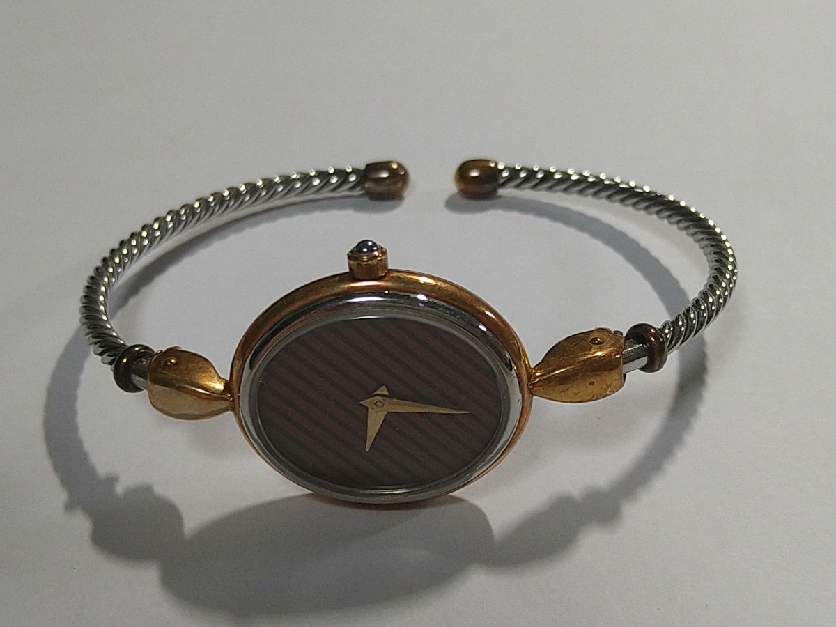 CELINE レディース時計 QZ