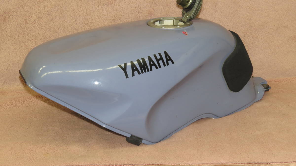 YAMAHA TZR250R3XV燃料タンクガソリンタンク YAMAHA TZR250R3XV燃料タンクガソリンタンク