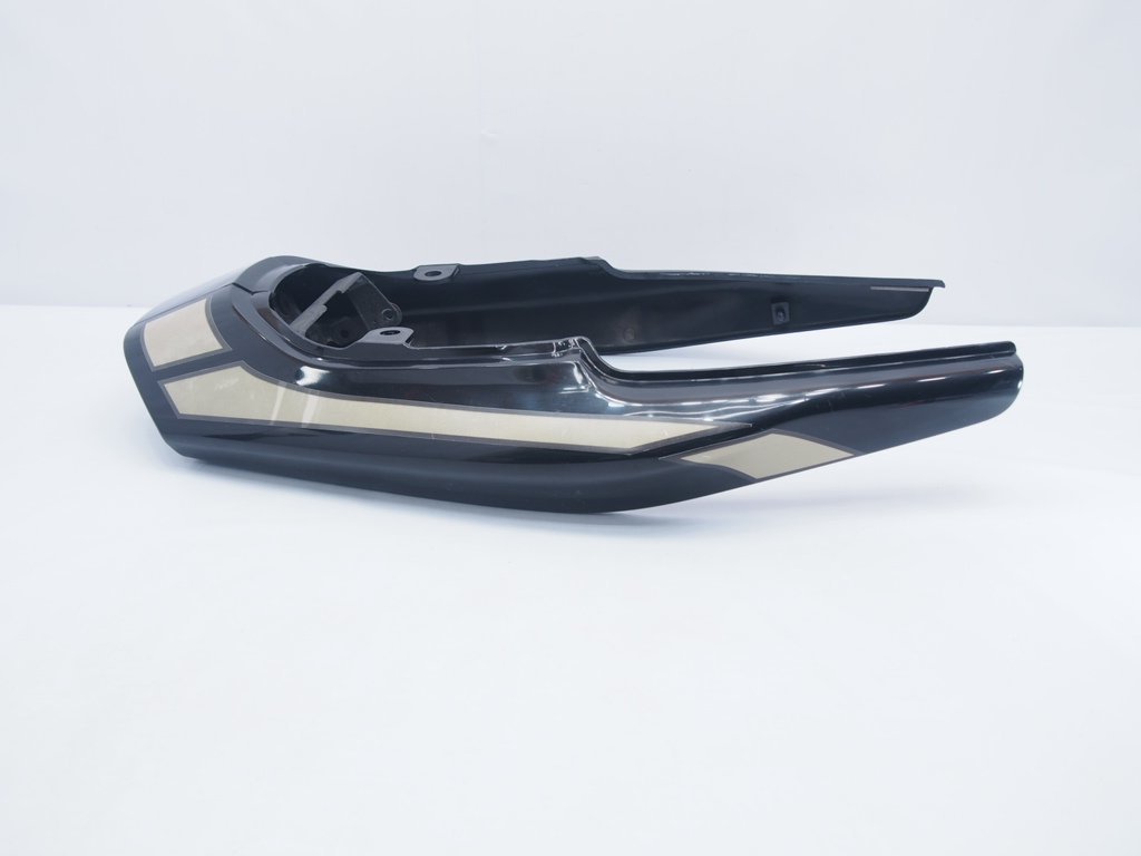 バンディット250/400 テールカウル 新品(ファッション通販 安い バンディット250/400 テールカウル 新品(ファッション通販 安い