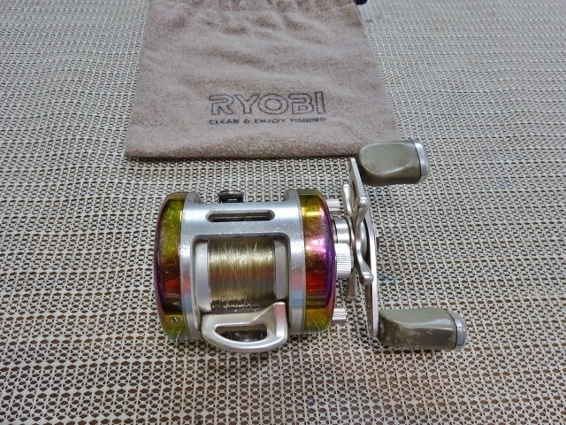 VARIUS F300 ベイトリール チタン バリウス RYOBI リョービ F300 VARIUS フィッシング - VARIUSm39869