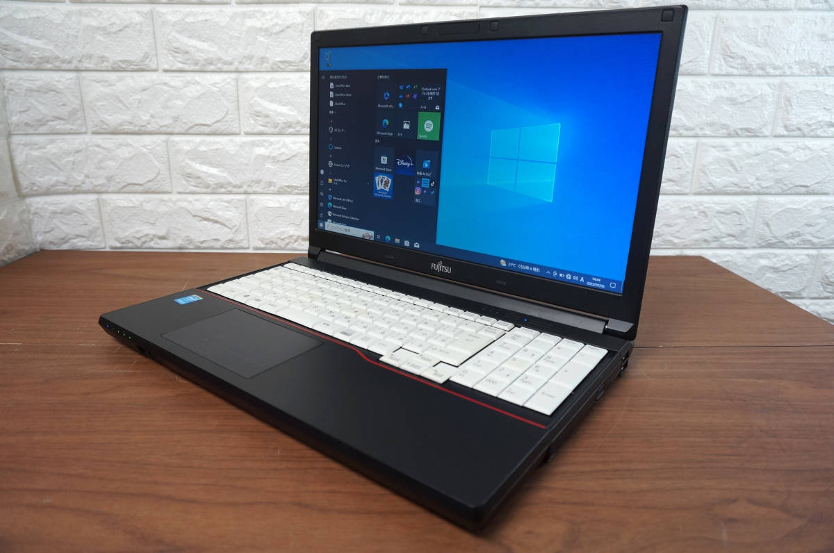 極上品/高年式/大人気/富士通レッド色/カメラ/SSD256GB/USB3.0/高速