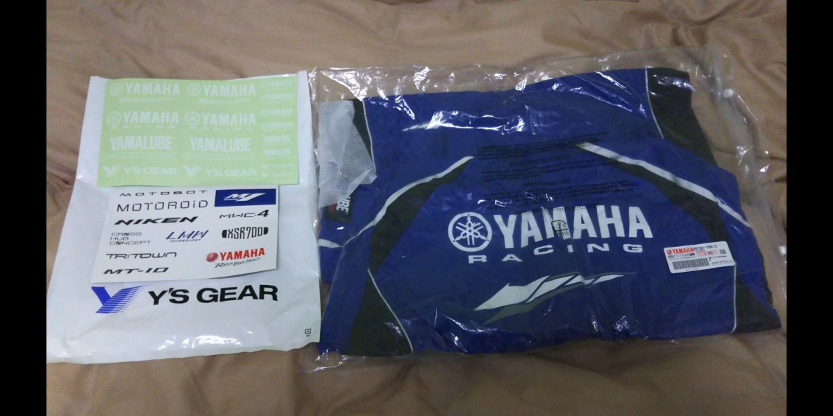 YAMAHA Racingウインドブレーカー