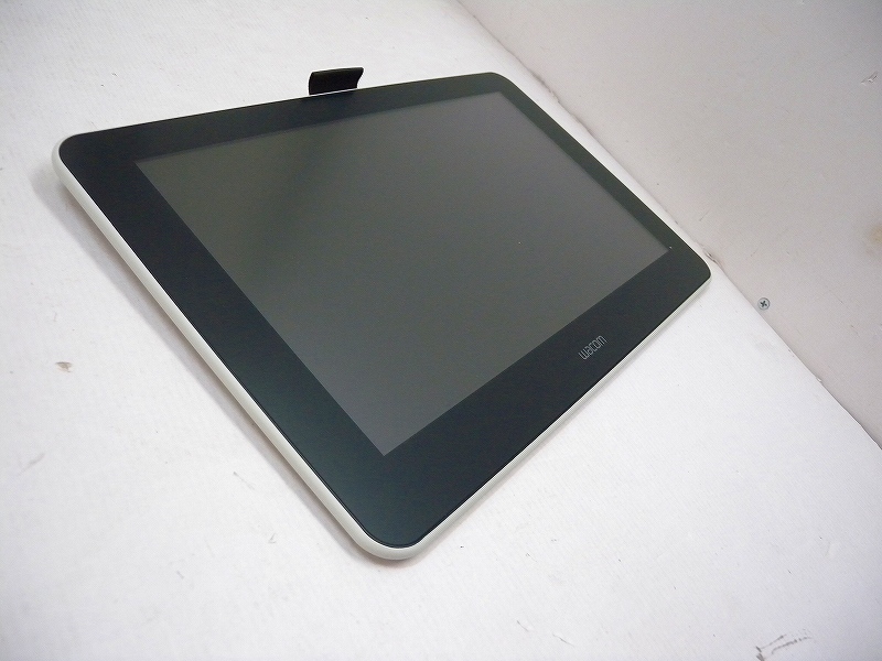 C3141☆Wacom One 液晶ペンタブレット 13.3型 DTC133W0D ワコム ※PC 