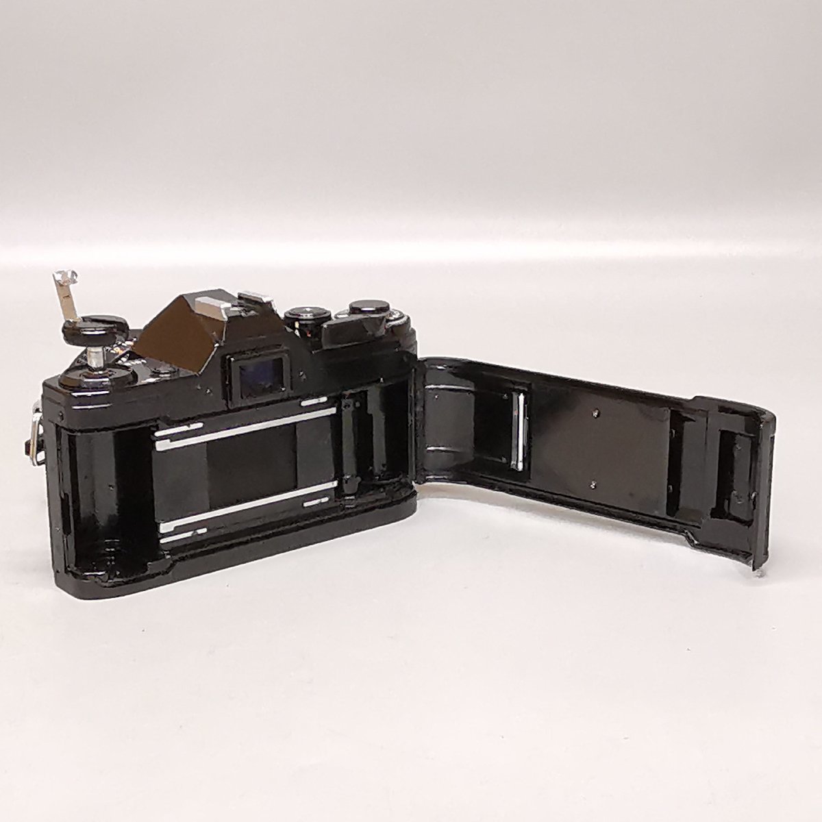 デジタルカメラ Canon AE-1 Black + FD 50mm F1.4 動作品 Canon AE-1 / FD 50mm F1.4 S.S.C. キヤノン 一眼レフ フィルム