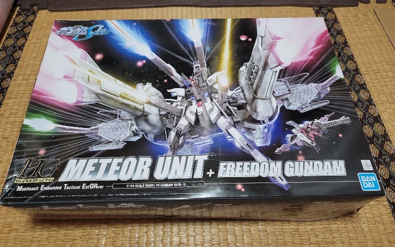 バンダイ 1/144 HG ミーティアユニット+フリーダムガンダム HG 1⁄144