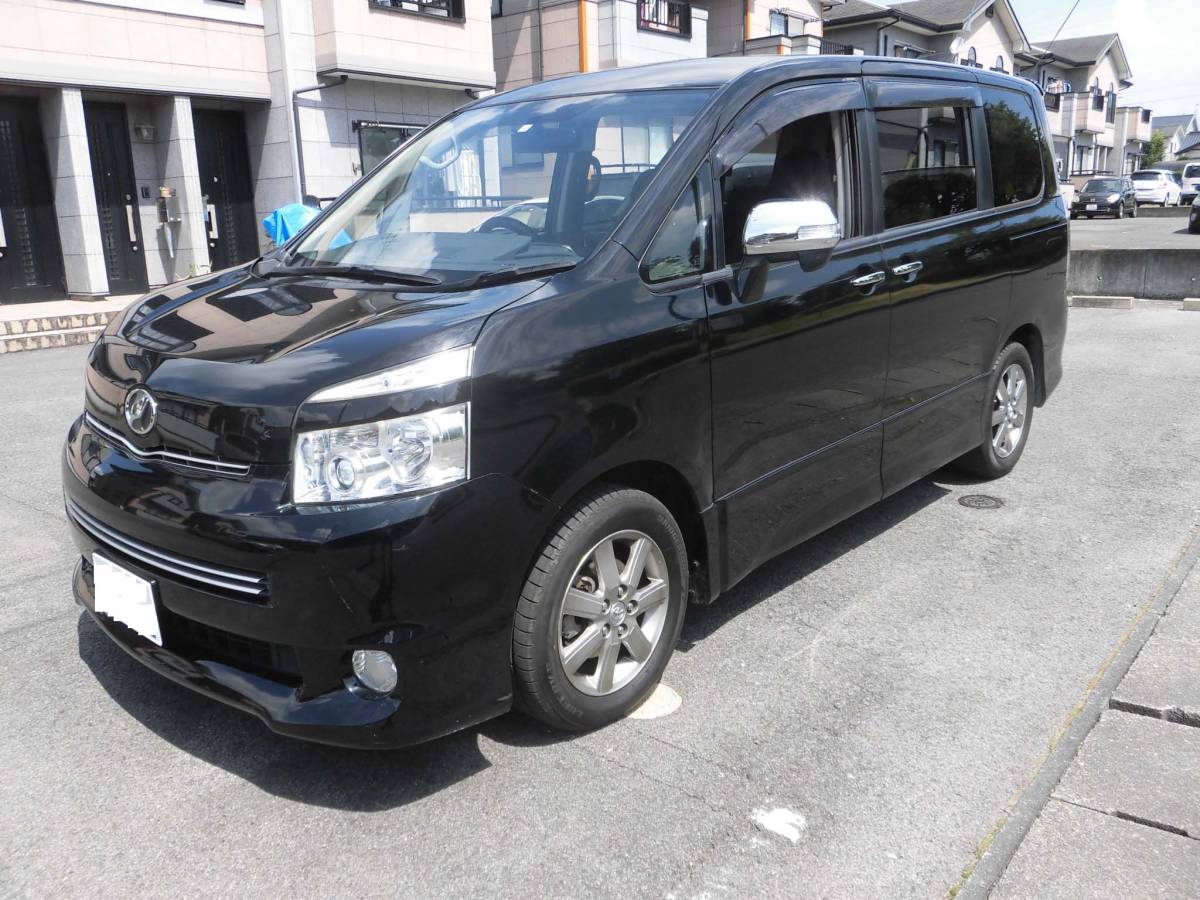 61202/小中古未開封/ セレビィ/ 2005年産 美品平成22年式トヨタヴォクシー2.0 ZS煌II /両側電動スライドドア