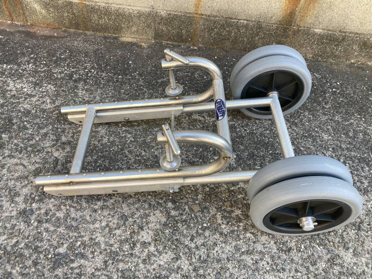 ボートドーリー オカダ 馬鹿馬鹿しい