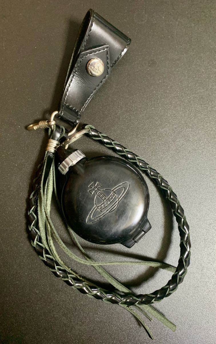 Vivienne Westwood 灰皿 携帯灰皿 オーブ ブラック オーブ刻印 レザー 
