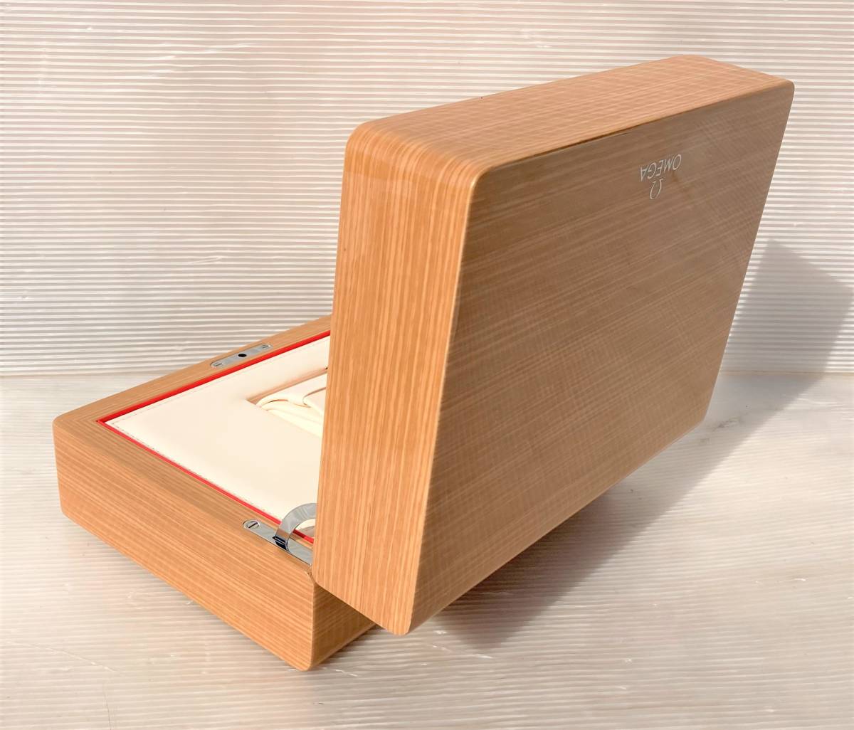 ★☆テ 純正 OMEGA オメガ 時計ケース 箱 ボックス 外箱 カードケース 冊子 ウォッチケース カードケース 冊子☆★