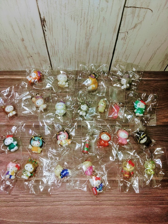 地域限定 ハローキティ 地域限定 コレクターズマスコット スペシャル