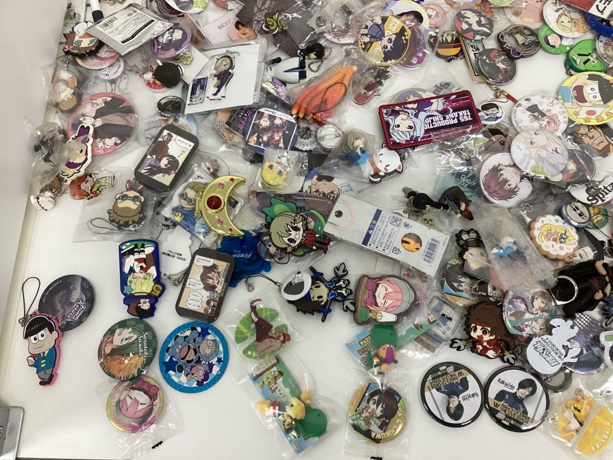 現状】 アニメ グッズ まとめ売り アイドルマスター 戦国BASARA 僕は