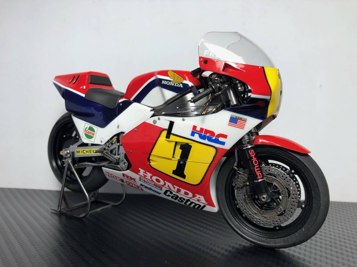 タミヤ1/12 '84 HONDA NSR500 WGP #1 フレディースペンサー仕様 塗装完成品 