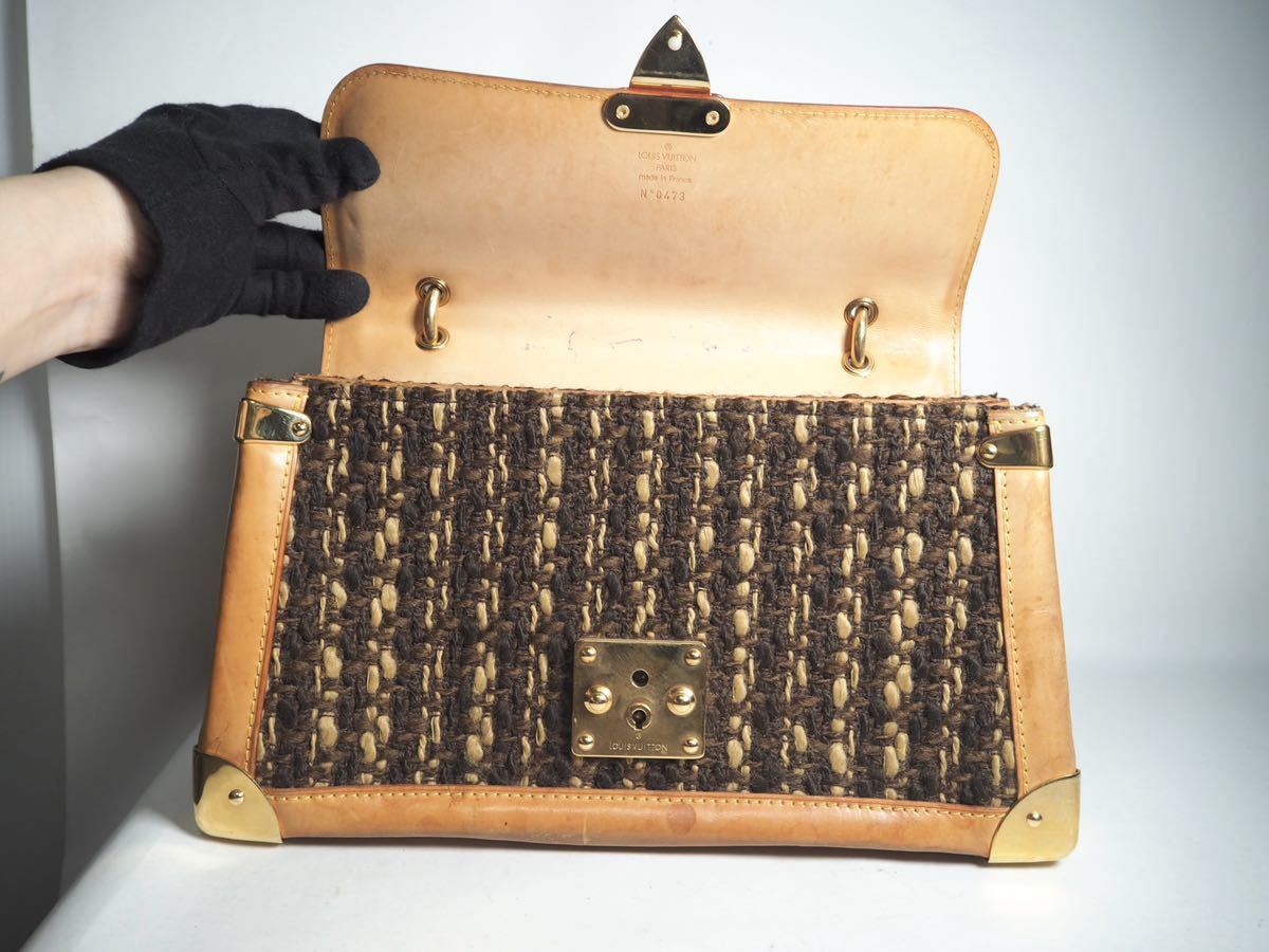 【美品・箱付】ルイヴィトン ダミエ パテントレザー パンプス スクエアトゥ 37 LOUIS VUITTON ルイヴィトン パテントレザー | ヴェルニ 長財布