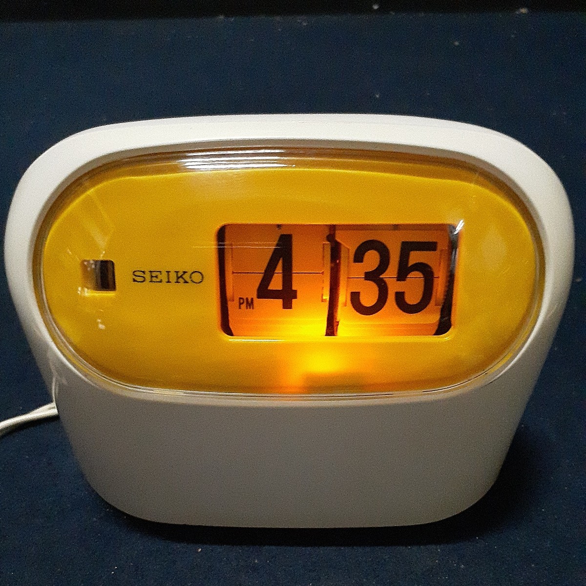 アンティーク SEIKO セイコー パタパタ時計DIGITAL CLOCK「DZ 614」黄 