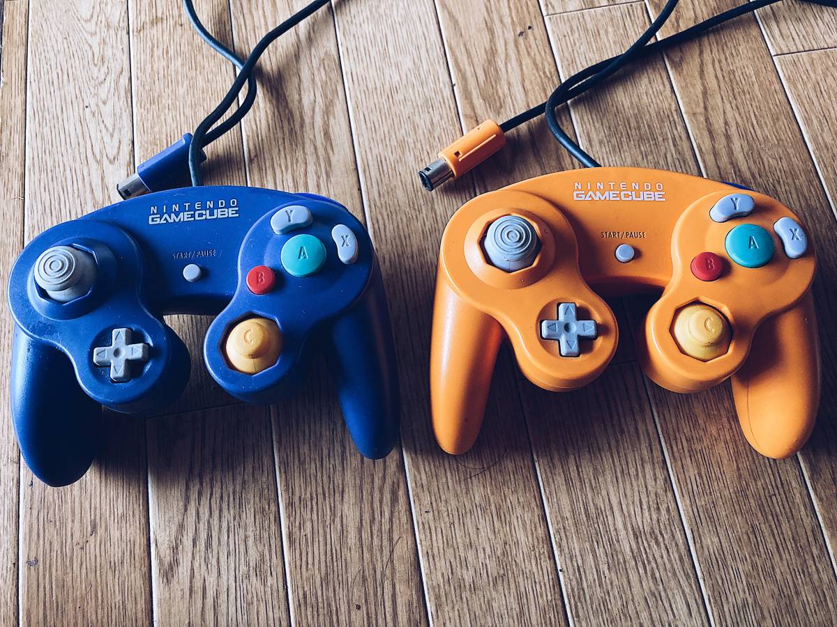 【美品】純正品 ゲームキューブ コントローラー 2点セットNintendo DOL-003