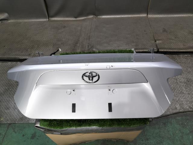 ８６ DBA-ZN6 トランクリッド GT D6S SU003-01454