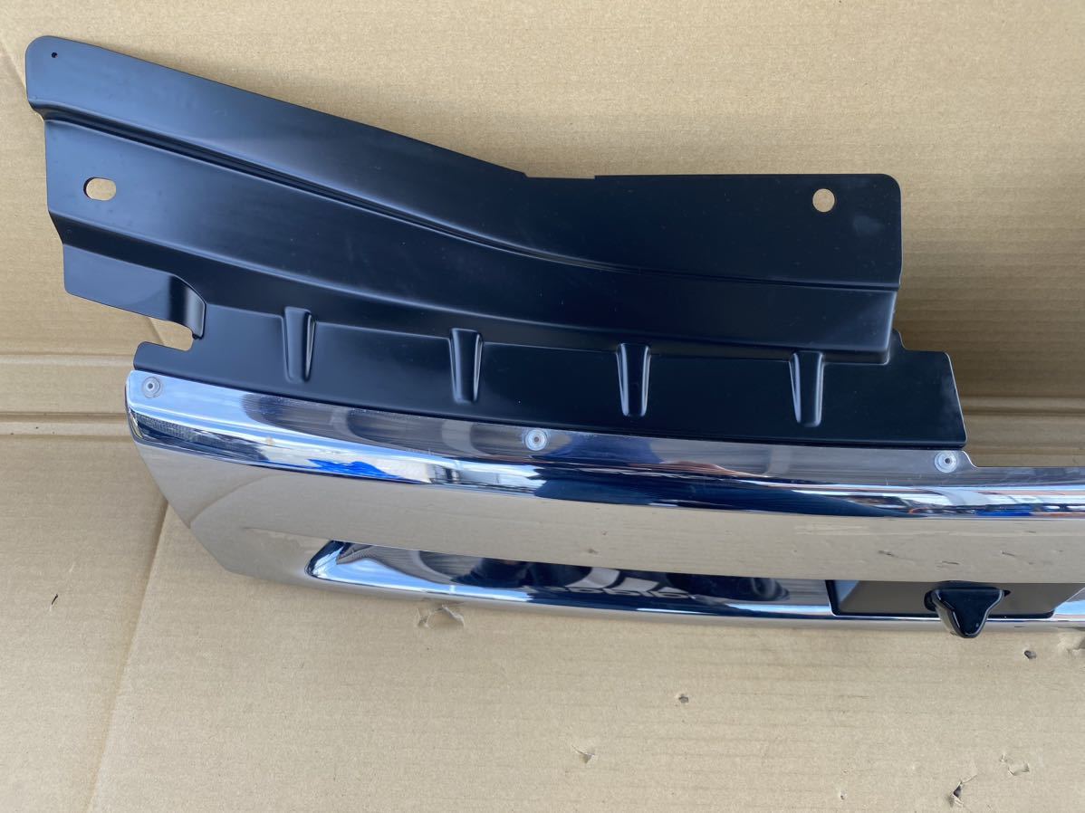 中古三菱デリカD5 CV5W 純正フロントグリル ローデ スト フロント