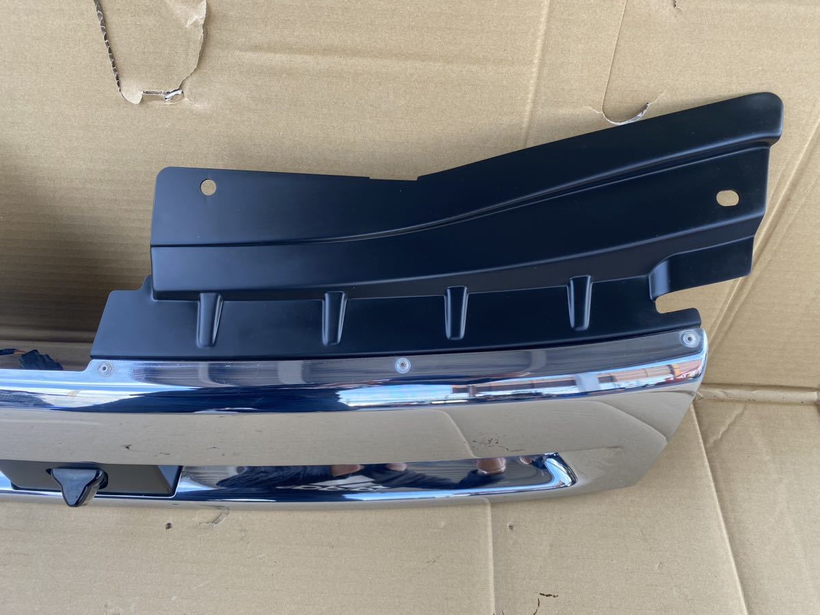 中古三菱デリカD5 CV5W 純正フロントグリル ローデ スト フロント