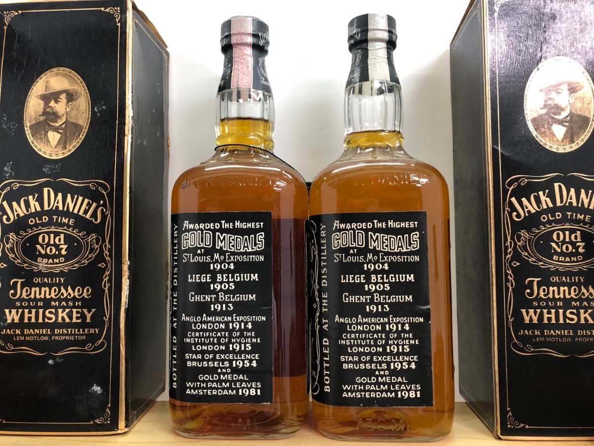 ジャックダニエル 青紙封印 瓶底刻印75 4⁄5Quart 90proof