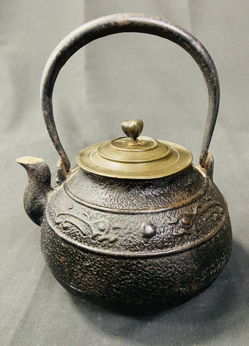Ψ【蔵出品】時代 鉄瓶 晴寿堂造 在銘 煎茶道具 骨董 / 239366 / 712-12