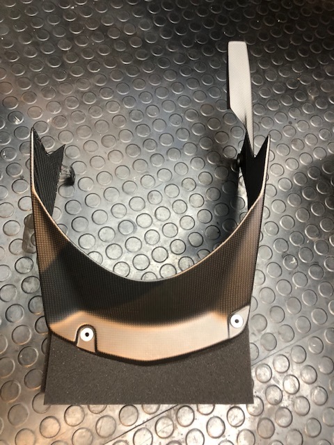 CBR1000RR-R-SP SC82 リアフェンダーカーボン 純正カーボンハガー