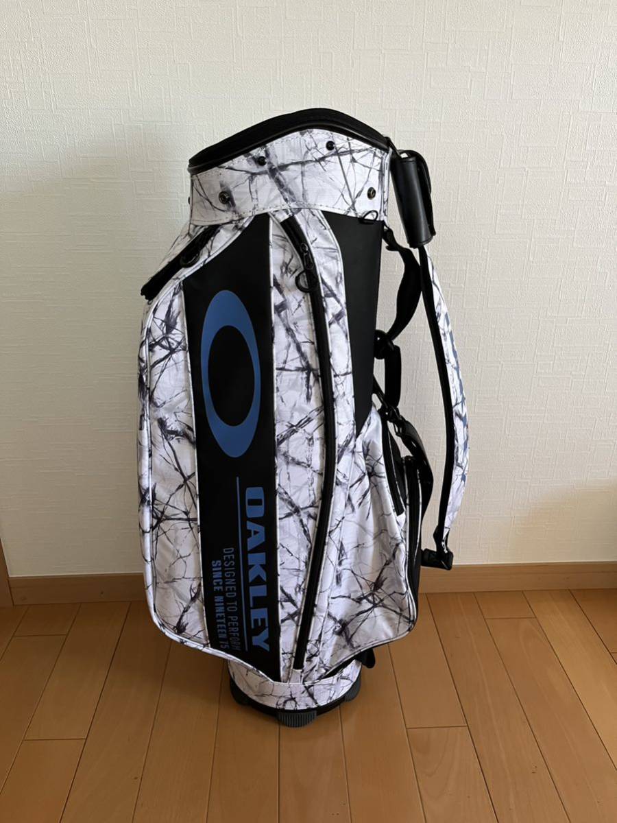オークリー キャディバッグ OAKLEY 美品 公式通販 ゴルフバッグ