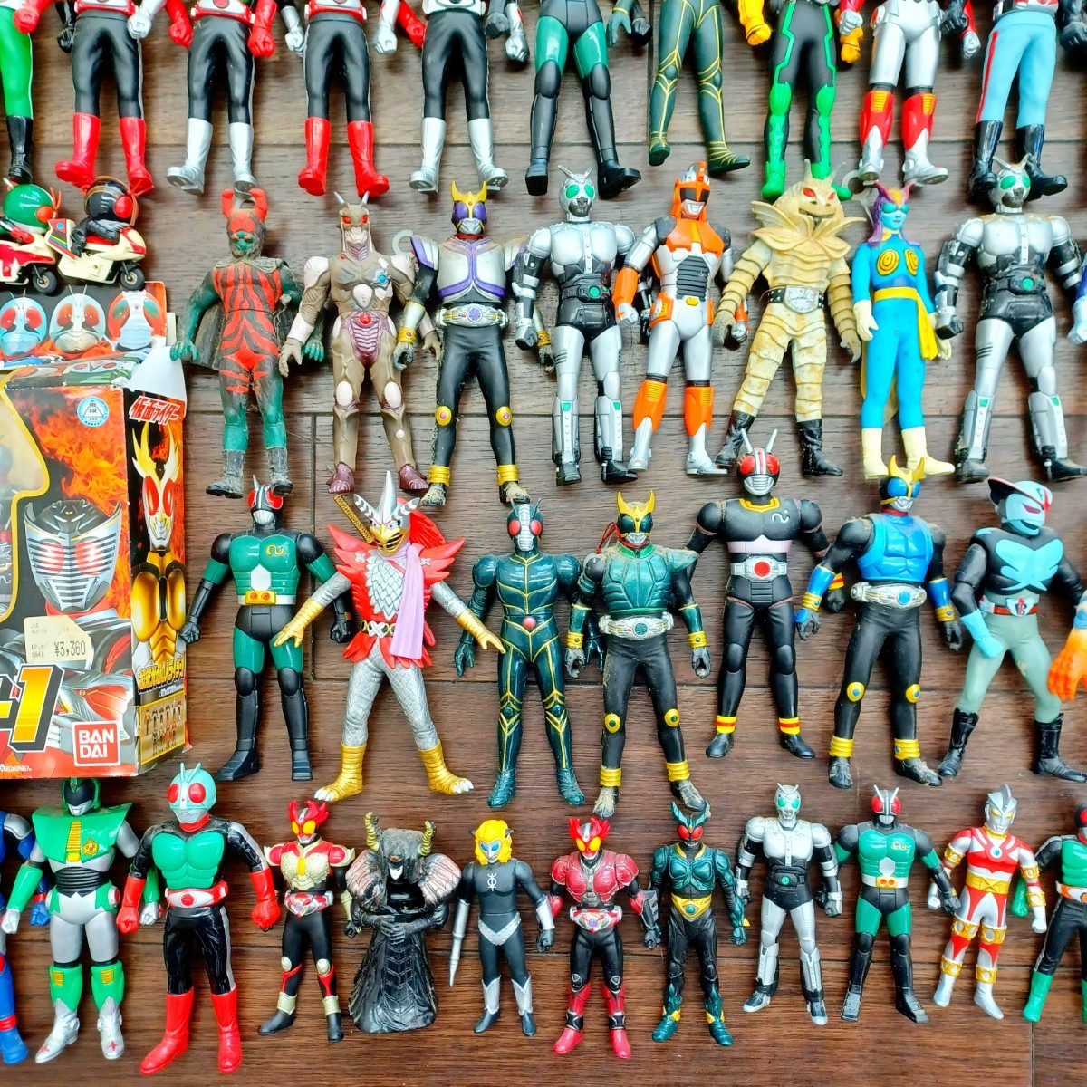 BANDAI 仮面ライダー ウルトラマン フィギュア まとめ売り 大量 戦隊物 