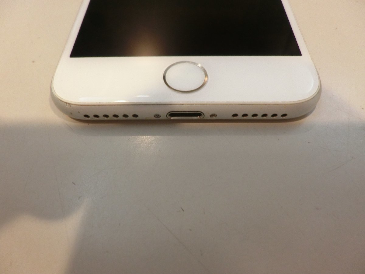 Apple iPhone7 シルバー 32GB SIMフリー ひではちApple iPhone7 32GB