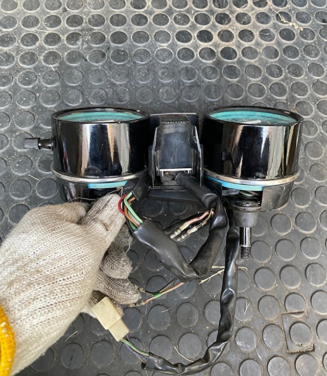 カワサキZ400FX 当時物 国産純正メーターASSY スピード タコ 速度警告