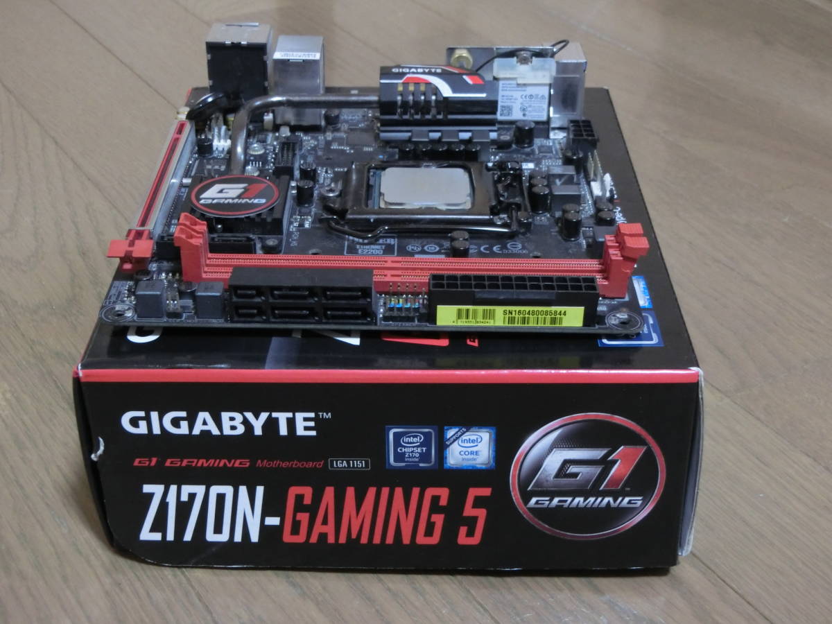 CPUとマザーボード Intel Core i7-7700 と GIGABYTE Z170N-GAMING 5 i7