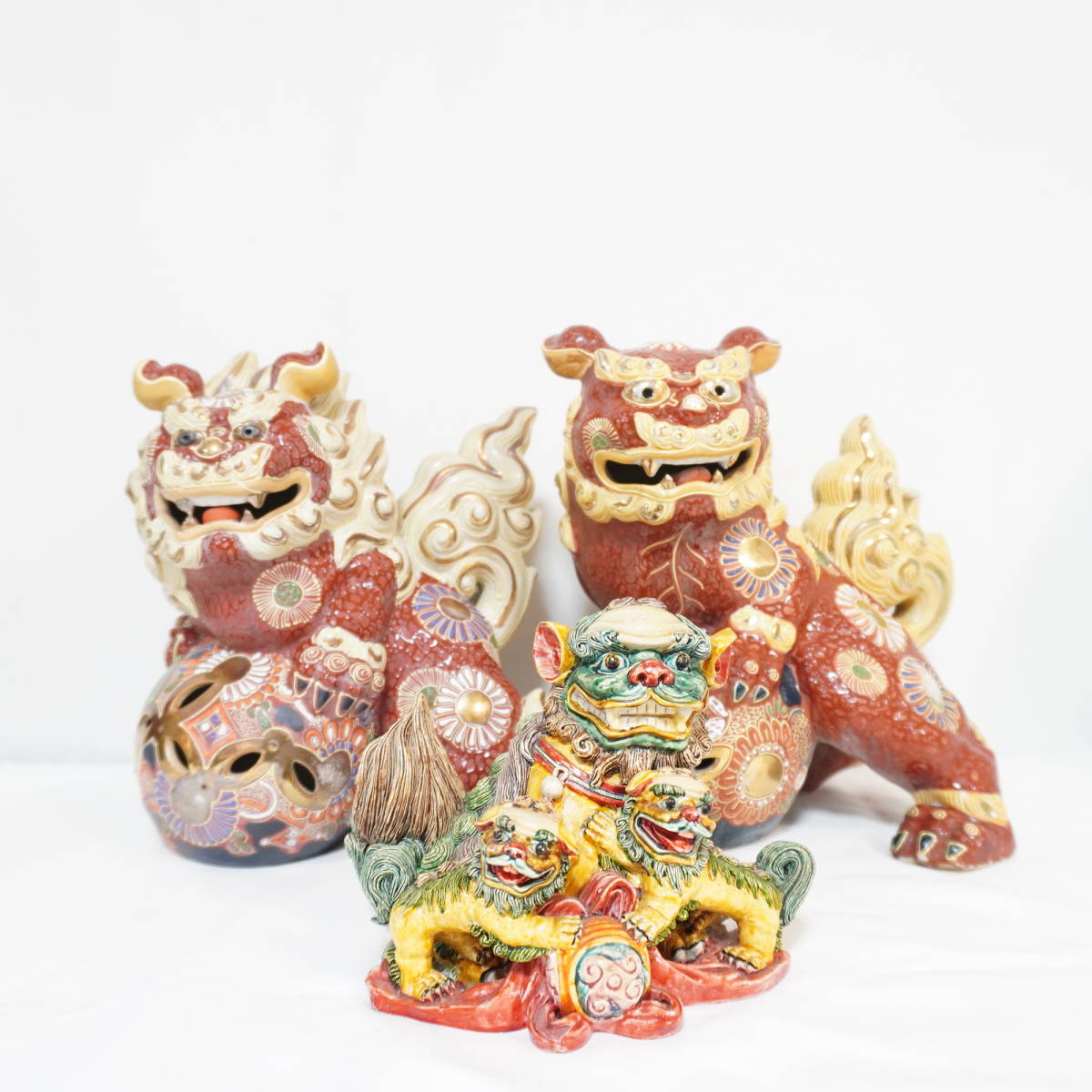 九谷焼 玉乗り獅子 色絵金彩 置物 唐獅子 シーサー 狛犬 獅子 縁起物