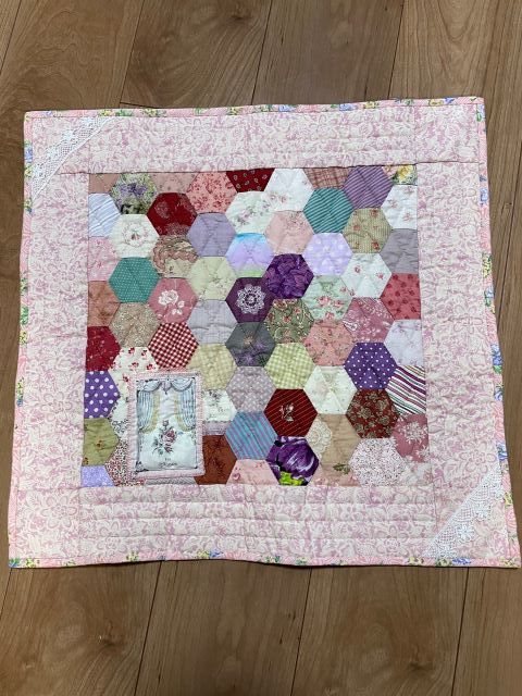 品 handmade パッチワーク ヘキサゴンのタペストリーの入札履歴 - 入札