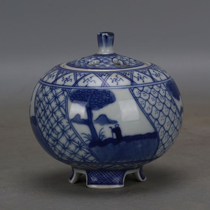 清代　官窯　手工　染付　五良大甫　古磁薫香炉