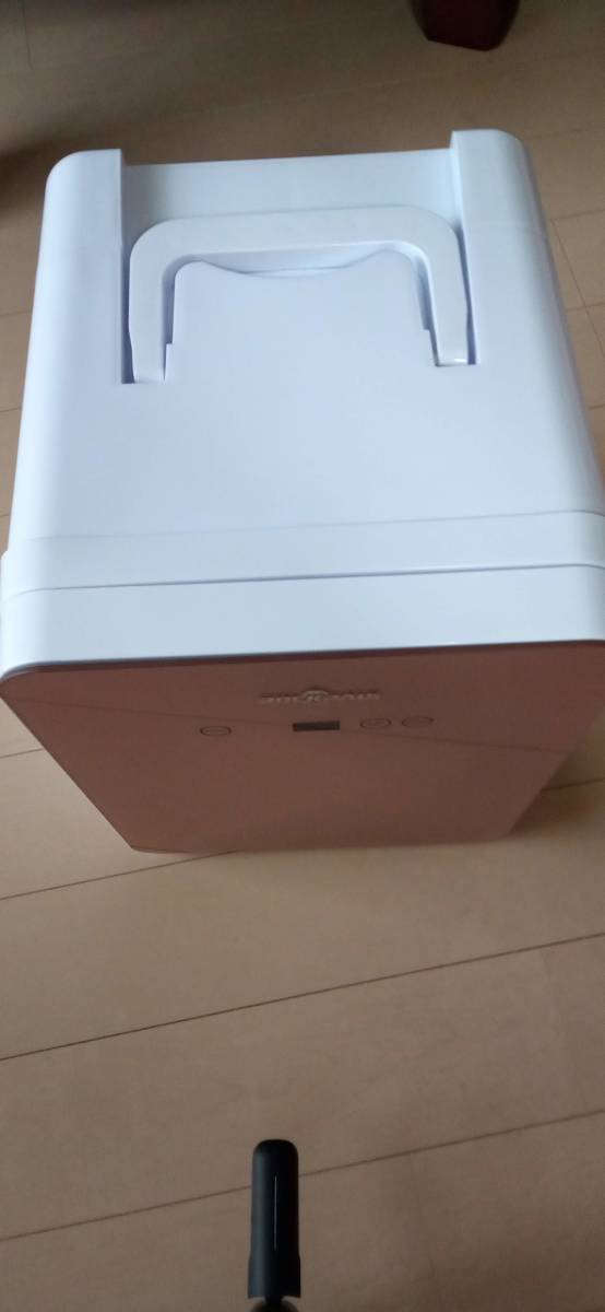 Rockpals アウトドア 小型冷温庫(2021年) 氷点下－2℃~60℃ 10L 温度調節可能 保温・保冷両用 温度表示 AC DC ピンク