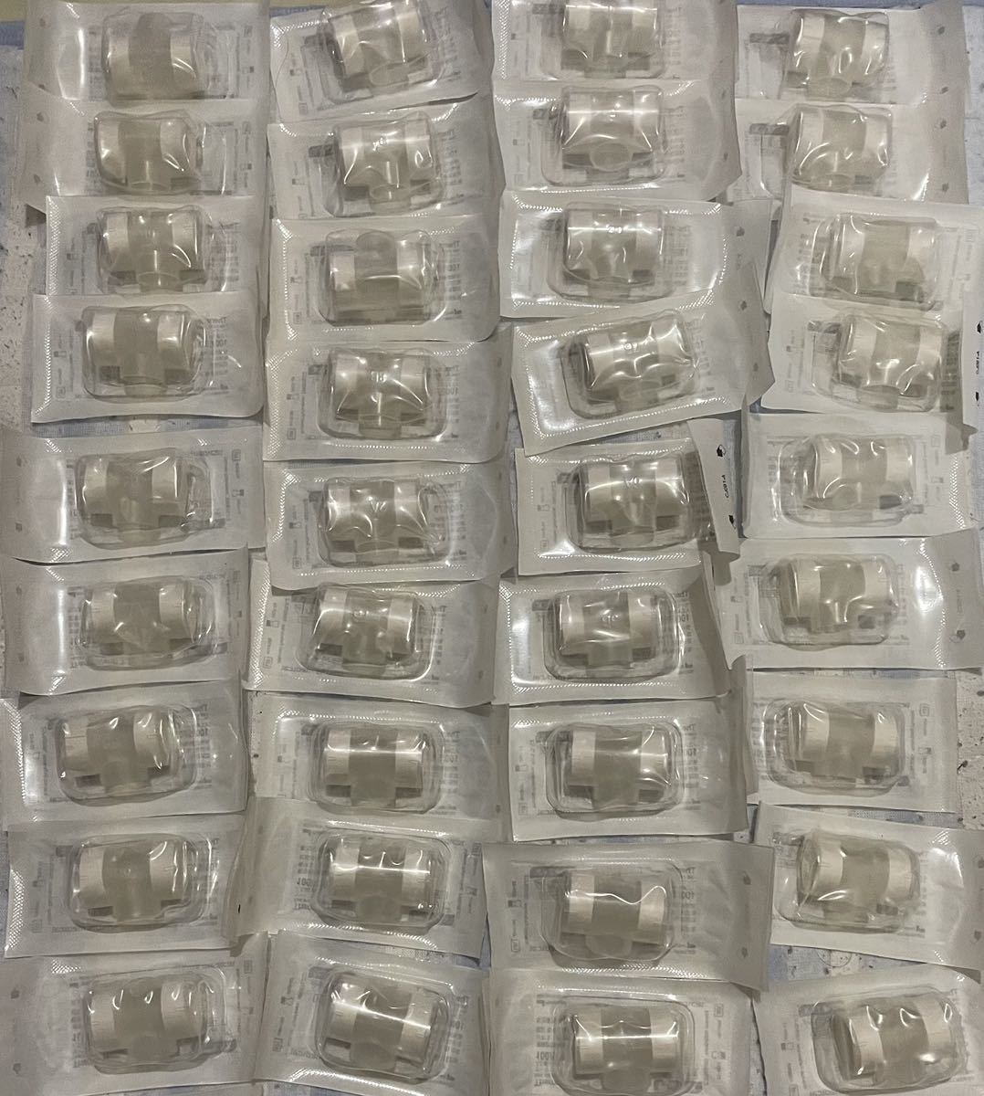 サーモンべンT 人工鼻（HME） スミスメディカル ジャパン 気管 スミスメディカル.ジャパン！気管 救急、衛生用品 スミスメディカル.ジャパン！気管切開患者用人工鼻 20個！送料無料！ サーモベントT 気切チューブ用人工鼻 100&frasl;570 人工鼻（サーモベントＴ） ２５個入 １００
