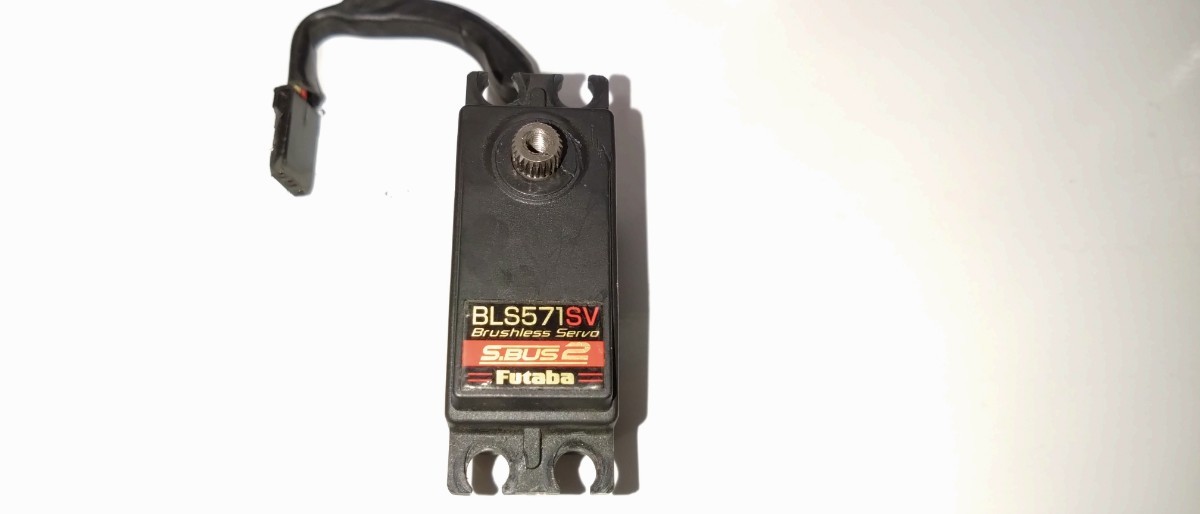 フタバ Futaba BLS571 SV SRモード対応 S.BUS方式ロープロデジタル