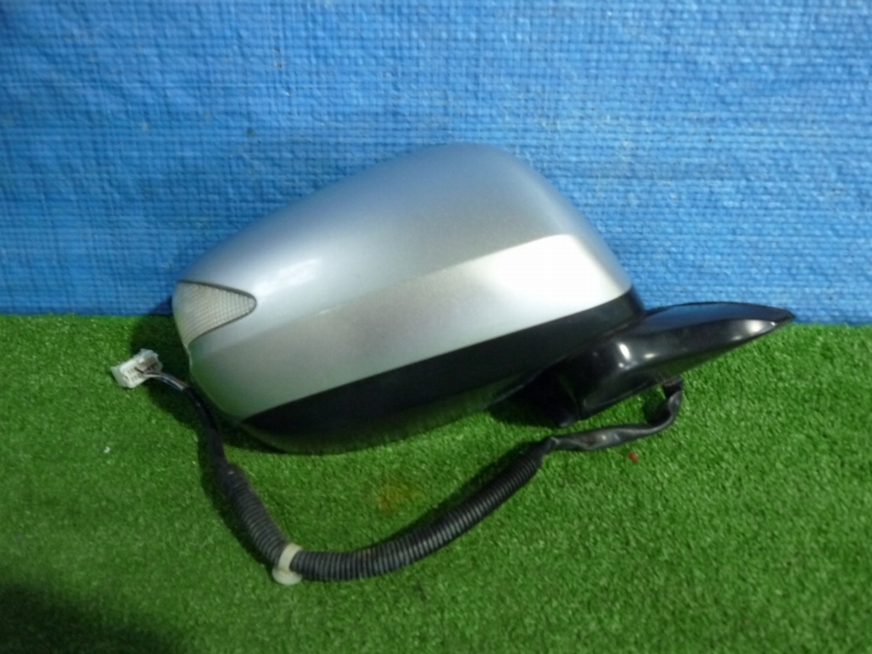 驚きの破格値，新品 GE6/GE7/GE8/GE9/GP1 フィット 右ドアミラー 7ピン NH-700M(ドアミラー)｜売買されたオークション情報、yahooの商品情報をアーカイブ公開 - オークファン ホンダ用
