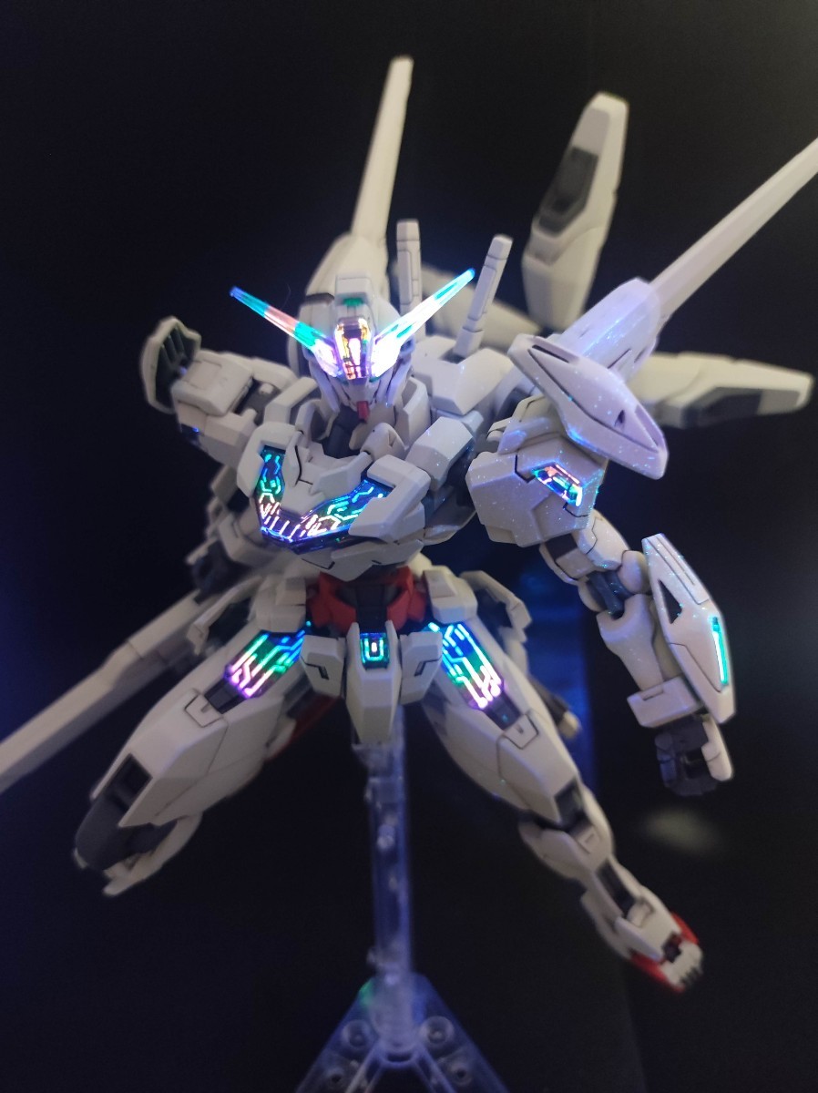 蛍光発色塗装】HGガンダムキャリバーン改修塗装済み完成品（パーメット 