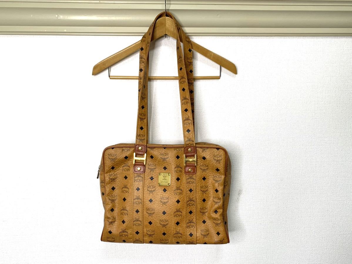 MCM レザーショルダートートバッグ ブラウン 総柄 ネーム入り