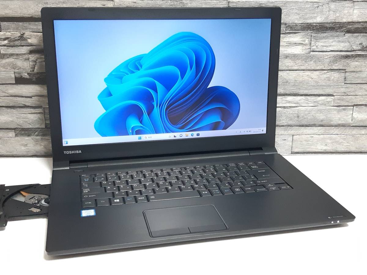 ノートパソコン DELL ノートPC SSDモデル Windows11/Office すぐ使えます。