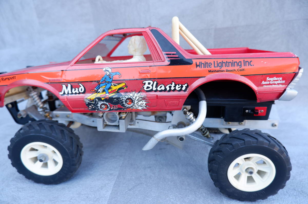 京商 '83 エンジン式ラジコン ダットサンNewダッシュ 4WD 4×4 良品