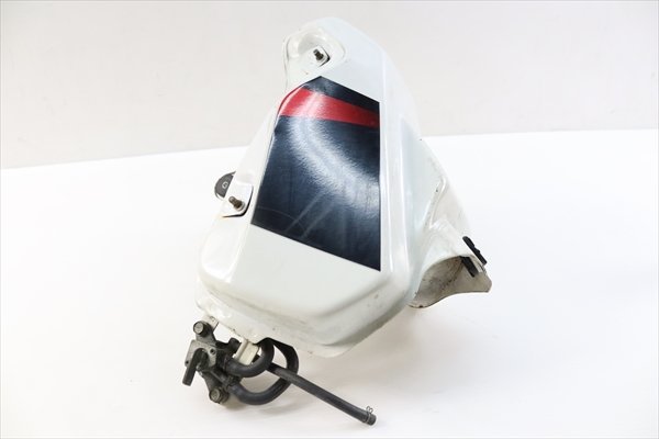 CRM80[16ガソリンタンク ※外観に大きな損傷はありません 目視できる