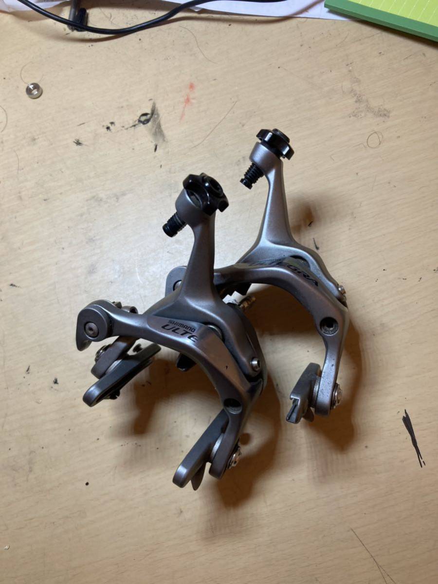 br6700 シュー、キャリパー固定ボルトなし