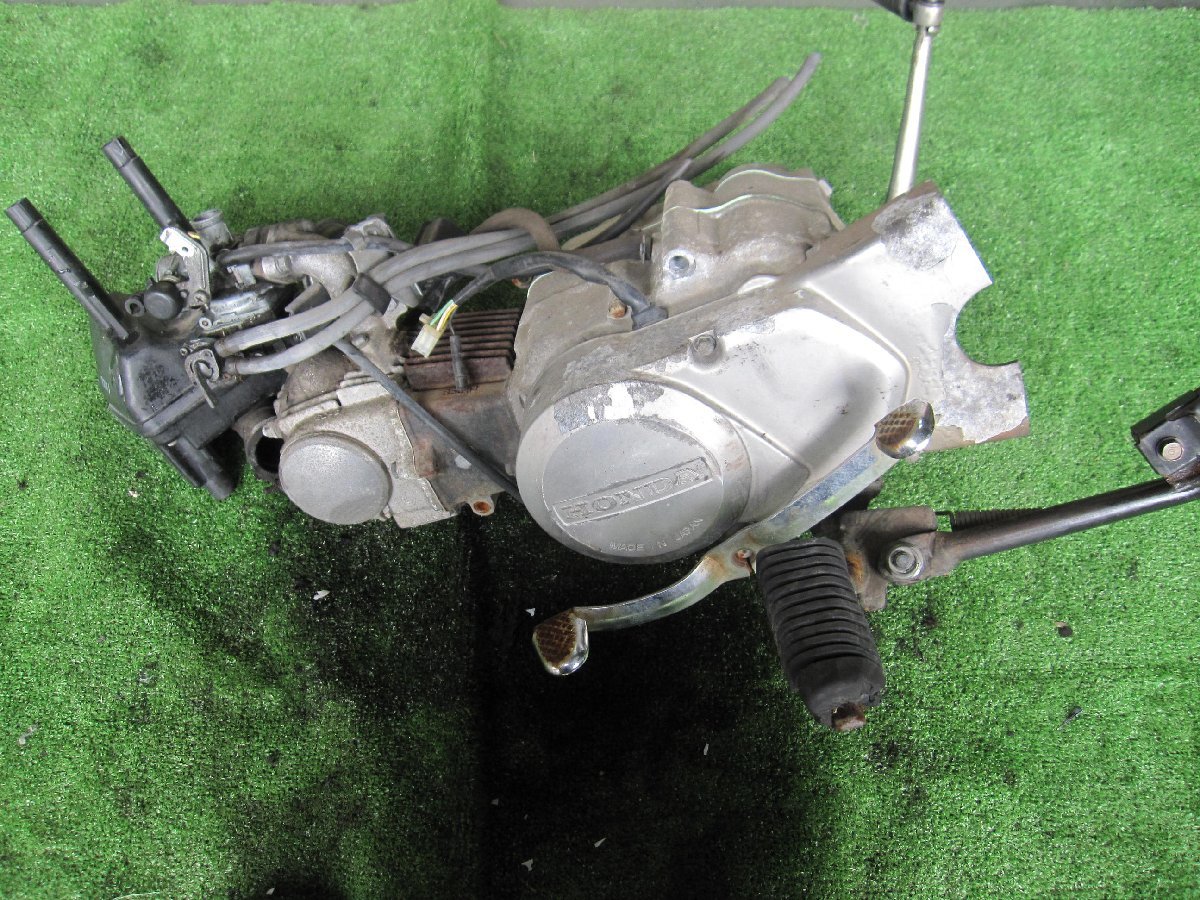 ホンダ スーパーカブ90 DX HA02 エンジン ジャンク品　※ 画像参照 完全未チェック品　　2023.7.21.K.6-PC-パ　22120117