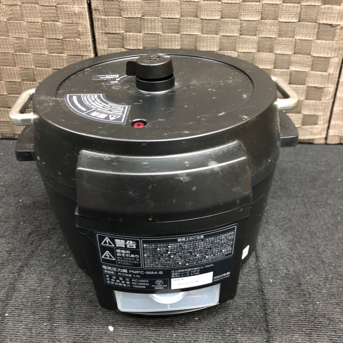 アイリスオーヤマ 電気圧力鍋 4.0L ブラック PMPC-MA4-B（Q041-C5-200  